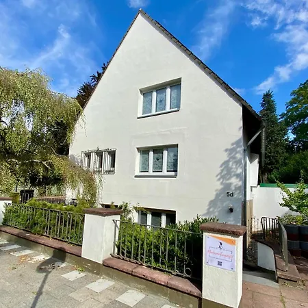 Maison Madame Exquisit 3* Dusseldorf
